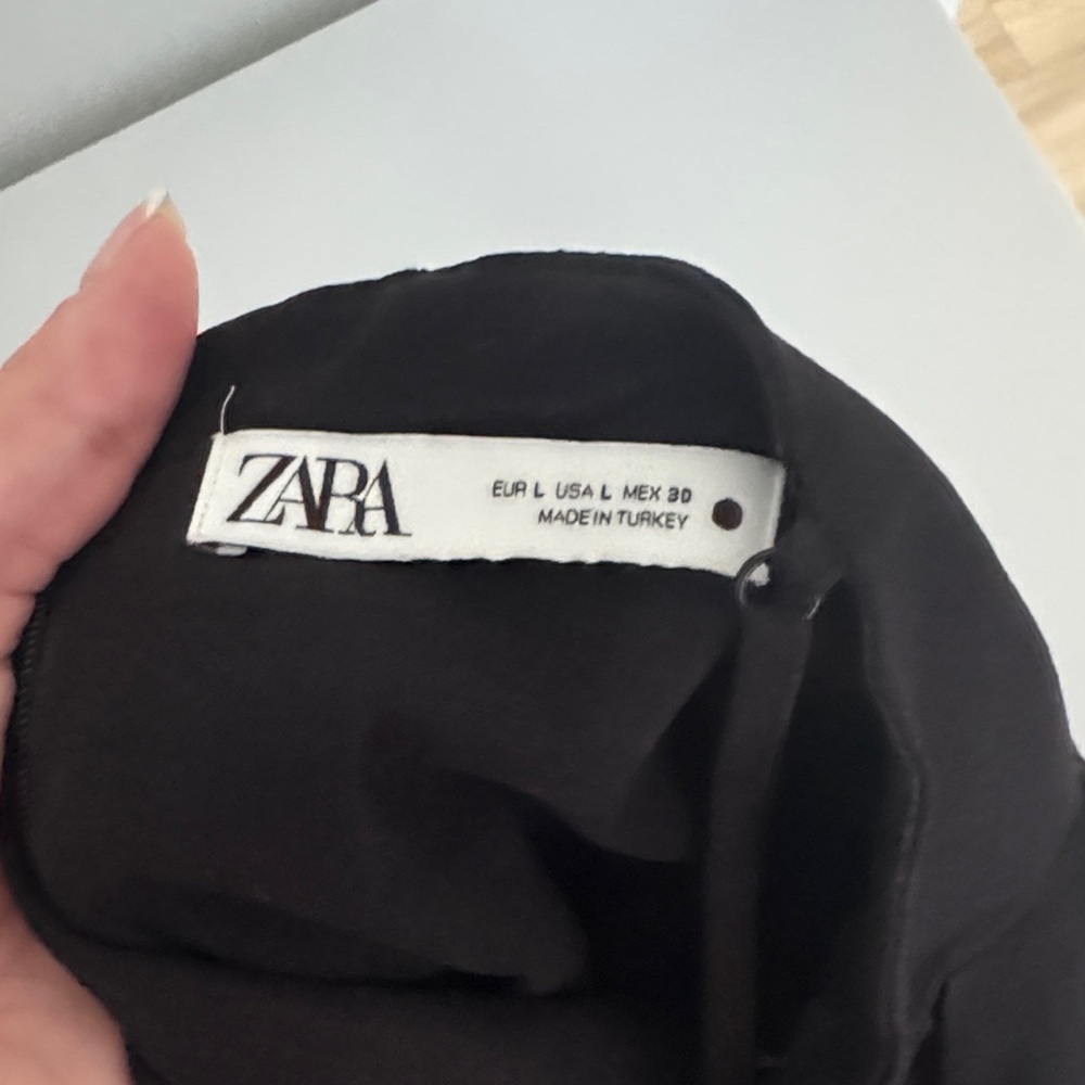 Zara Chic Black Midi Dress - Picture 4 of 5